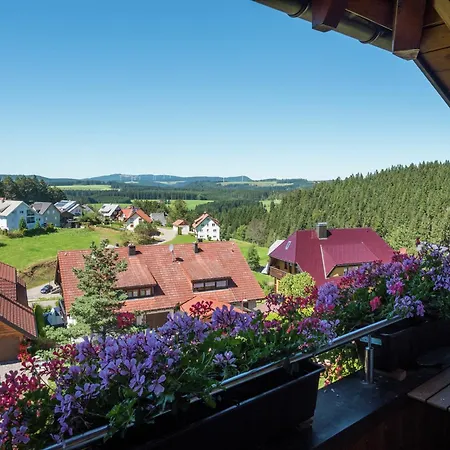 Ferienwohnung, *